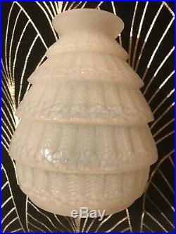 ART DECO R Lalique Vase Ferrieres Opalescent Circa 1929