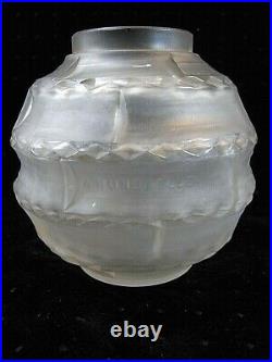 A. Hunebelle Ancien Vase Boule Verre Presse Moule Opalescent Art Déco M Verrier