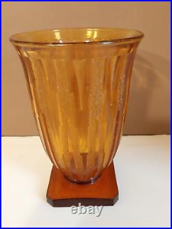 Ancien Vase en Verre Moulé Pressé Ambré Satiné Epoque ART DECO