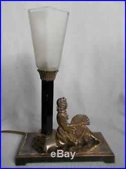 Ancien lampe veilleuse art deco sculpture femme eventail & tulipe en verre vase