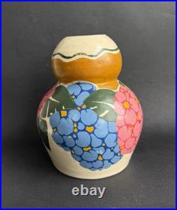 Ancien vase Art Deco céramique signé BETZY AUGERON vers 1930 décor floral France Ancien vase Art Deco céramique signé BETZY AUGERON vers 1930 décor floral France