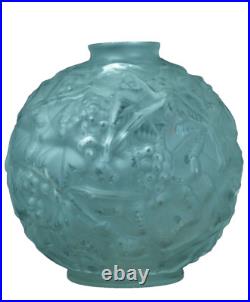 Ancien vase boule verre art déco feuillage vigne raisin France suiv. Muller Ancien vase boule verre art déco feuillage vigne raisin France suiv. Muller