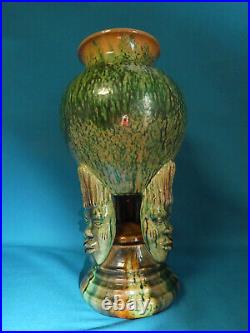 Art Déco Grand Vase En Grés Piétement Avec 3 Masques Têtes Africains Art Déco Grand Vase En Grés Piétement Avec 3 Masques Têtes Africains