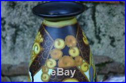 CHARLES CATTEAU Beau et grand vase décoré d'oiseaux Keramis -Epoque Art Deco