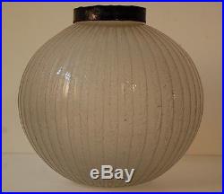 DAUM NANCY FRANCE Pied de Lampe Boule Blanc Art Deco Pate de Verre Acide Vase