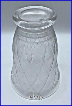 DAUM-NANCY Vase art deco dégagé à l'acide décor de losanges et points muller