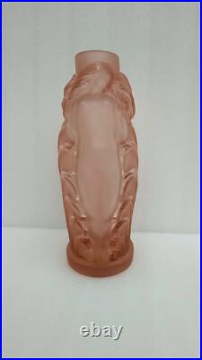Edmond ETLING Ancien Vase Femmes nymphes Art Déco verre rose pressé moulé Edmond ETLING Ancien Vase Femmes nymphes Art Déco verre rose pressé moulé