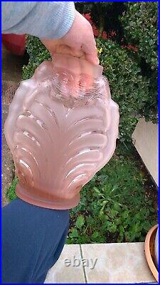 Edmond ETLING Ancien Vase Femmes nymphes Art Déco verre rose pressé moulé Edmond ETLING Ancien Vase Femmes nymphes Art Déco verre rose pressé moulé
