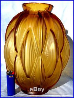 Exceptionnel gros vase art-deco 24 pirogues par Sabino, era daum galle lalique