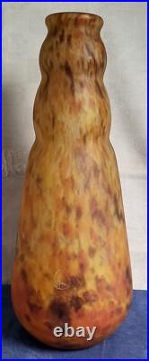 GRAND VASE BALUSTRE en VERRE MARMORÉEN tons orangés signé André DELATTE Art Déco GRAND VASE BALUSTRE en VERRE MARMORÉEN tons orangés signé André DELATTE Art Déco