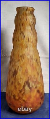 GRAND VASE BALUSTRE en VERRE MARMORÉEN tons orangés signé André DELATTE Art Déco GRAND VASE BALUSTRE en VERRE MARMORÉEN tons orangés signé André DELATTE Art Déco