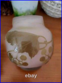 Galle VASE VERRE DEGAGE A L'ACIDE ART DÉCO Rose Beige Parfait État Hauteur 8 Cm