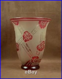 Grand Vase Art Deco Verre Decor Grave A L'acide Signe Andre Delatte Nancy