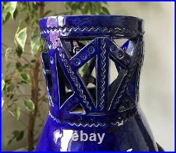 Grand vase art déco au perroquet bleu cobalt