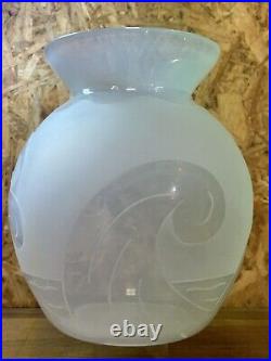 Grand vase boule, verre opalescent art déco, poisson, era Sabino, Lalique