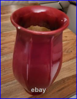 Grand vase en faïence rouge à 6 pans, signé Paul Milet / Art déco / 29 cm