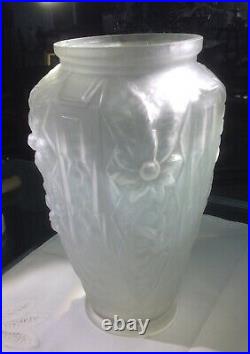 Grand vase verre moule art deco