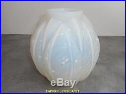 Gros Vase Art Deco Verlys Opalescent 1930