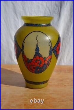 LEUNE (1861-1930) Vase en verre Art déco