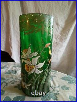 Magnifique vase vert émaillé de narcisses et orné de filigranes dorés Legras