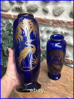 Paire de Beau vases en verre bleu début XXe Art Nouveau Decor Doré Cigogne Grue