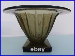 Paire de vases de la marque Verlys des années 1930