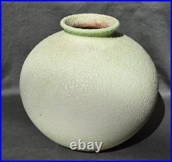 SEVRES VINSARE Vase ovoïde en céramique vermiculée ART DECO Coral Crispe