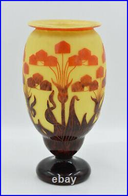SchneiderLe Verre Français- Grand vase décor YuccaVerre multicouches1925/27