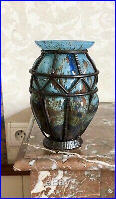 Superbe vase ART-DECO Verre marmoréen et fer signé LORRAIN (DAUM) Majorelle