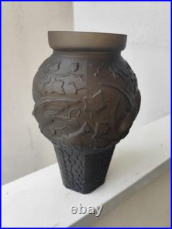 Superbe vase art déco verre fumé pressé moulé oiseau 30cm Goût Avesn