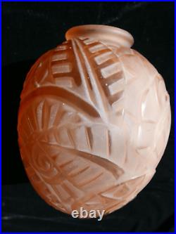 Très très rare vase rosé ART DECO 1930 Degué signé GUERON 21 cm