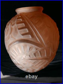 Très très rare vase rosé ART DECO 1930 Degué signé GUERON 21 cm