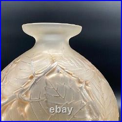 Un vase art déco Milan de R. Lalique
