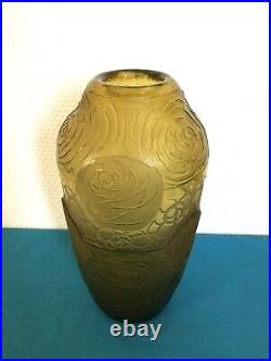 Vase ART DECO en cristal gravé à l'acide signé MONTJOYE 21cm Legras no Verre
