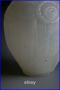 Vase Art Deco Antique Andre Hunebelle En Verre Opalescent