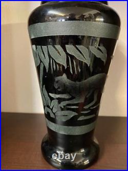 Vase Art Deco Paul Heller En Opaline Noire Et Sablage Titane Decor Savane