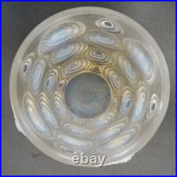 Vase Art Deco Spirales Verre Opalescent René Lalique R. Lalique Glass Spirals