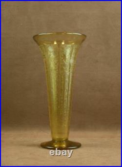 Vase Art Deco Verre Jaune Ambre Decor Degagé A L'acide Signé Verame