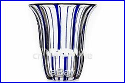 Vase Art Déco bleu par Baccarat. Blue Art Deco vase by Baccarat
