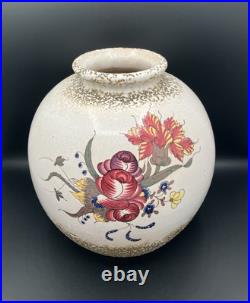 Vase Art Déco signé Louis Dage Céramique peinte à décor floral France 1920 Vase Art Déco signé Louis Dage Céramique peinte à décor floral France 1920