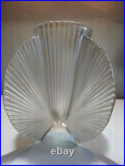Vase Art Déco verre pressé moulé Pierre D'AVESN 1930 Modèle rare à la vente