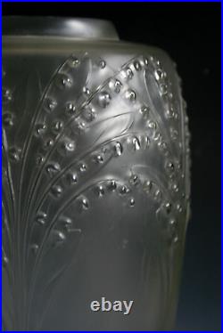 Vase En Verre Art Deco Andre Hunebelle Circa 1930