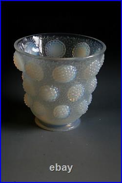 Vase En Verre Opalescent Verlys Art Déco