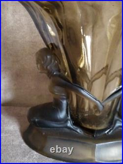 Vase Windsor de Walter et Sohne Art Déco en Verre Pressé Moulé Ancien 1930