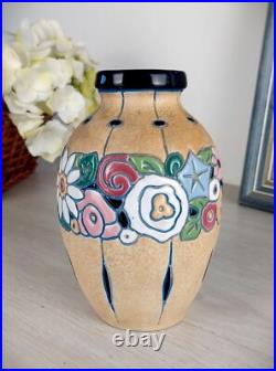 Vase ancien Amphora sculpté décor fleurs Riessner Stellmacher & Kessel Art Déco Vase ancien Amphora sculpté décor fleurs Riessner Stellmacher & Kessel Art Déco