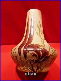 Vase art déco en pâte de verre signé Legras Vase art déco en pâte de verre signé Legras