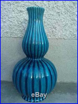 Vase blue crackle craquelé bleu chinese art deco pottery style deck