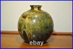 Vase boule en grès céramique de style art déco signé Robin