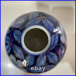Vase boule en porcelaine de Limoges Camille Tharaud Fleurs Bleu or fin art deco