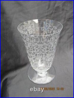Vase cristal Baccarat Michelangelo decor arabesques epoque Art Deco crystal vase